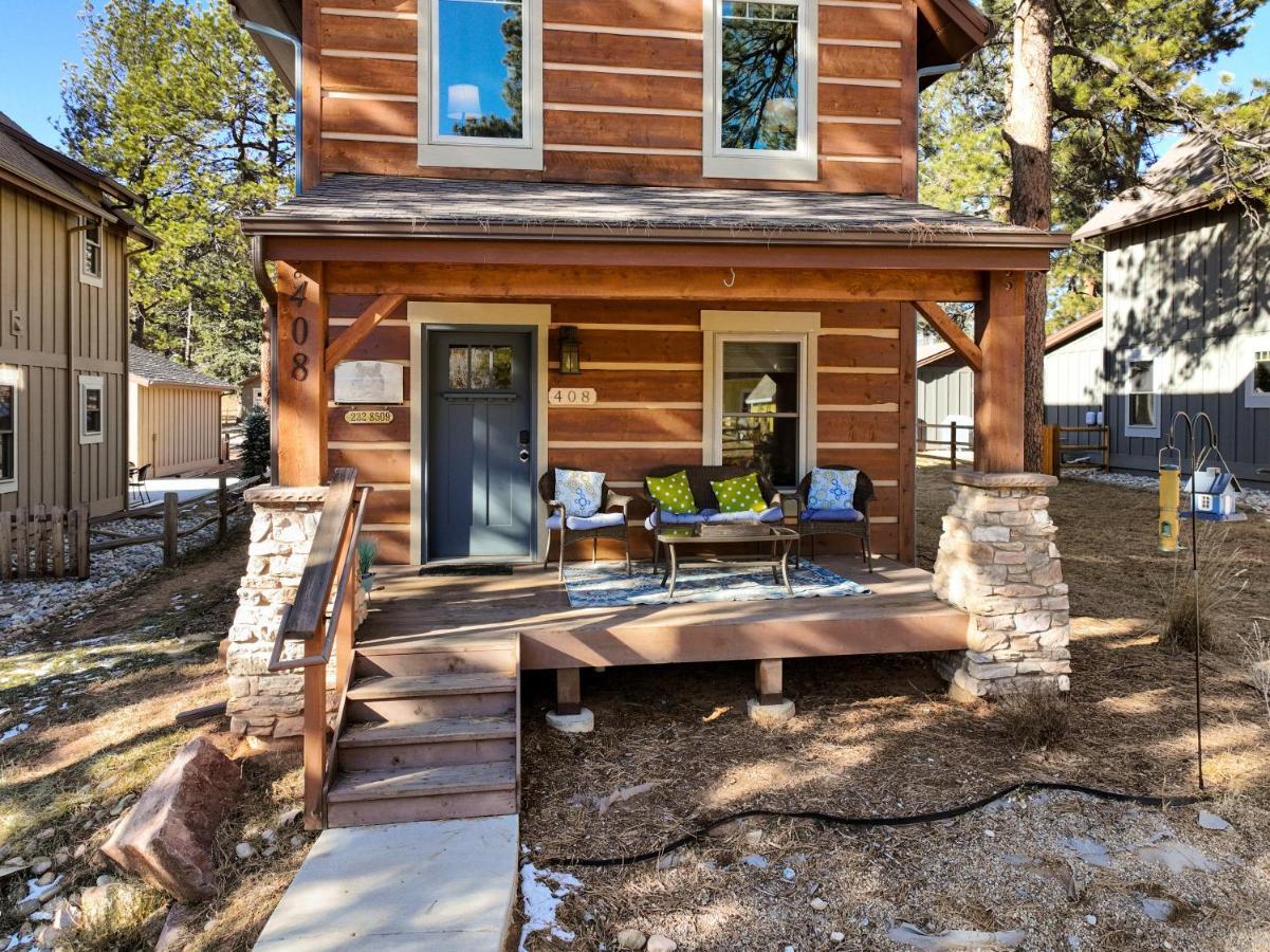 Black Bear Cabin With Hot Tub Вудленд Парк Экстерьер фото